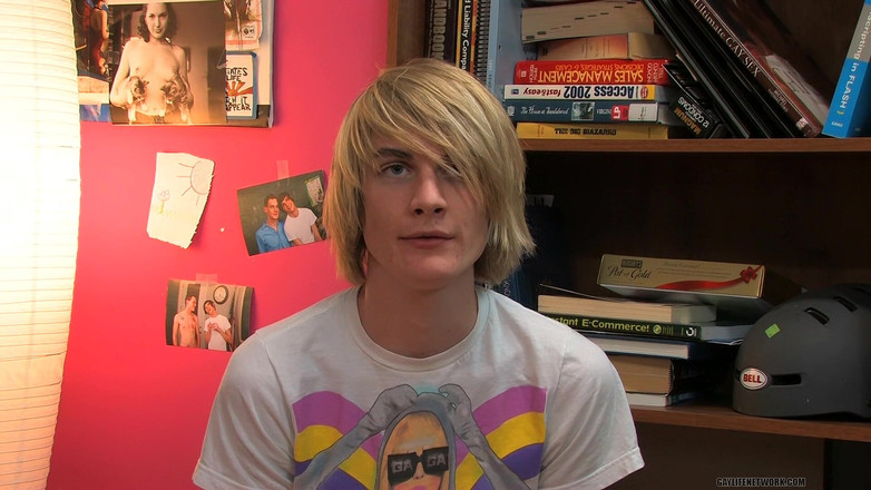 Beddable Boys: Chatty Twink Preston Andrews Gives Interview