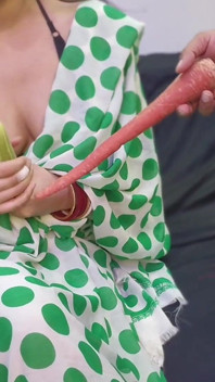 Desi Neigbhour MILF dikongkek