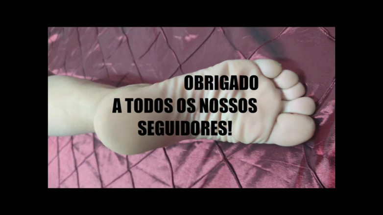 Casal Gresopio Female: Mel Caresses na Floresta 2