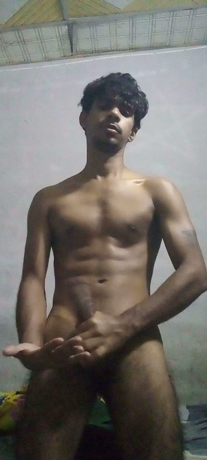 Greg 5 stars: Slamming My Penis Until I'm Squirting Milk