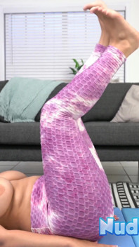Natürliche teen crystal chase nacktes yoga-solo mit dicken titten
