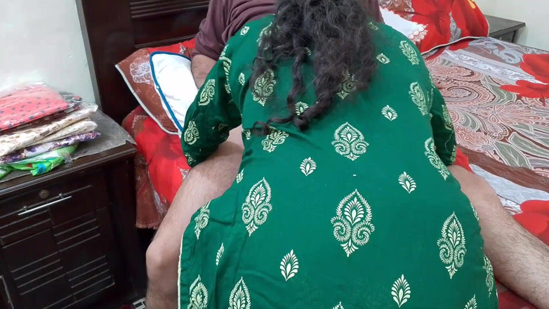 QueenbeautyQB: Adik ipar desi India dapat pakaian percuma dengan menunjuk-nunjukkan Figure...