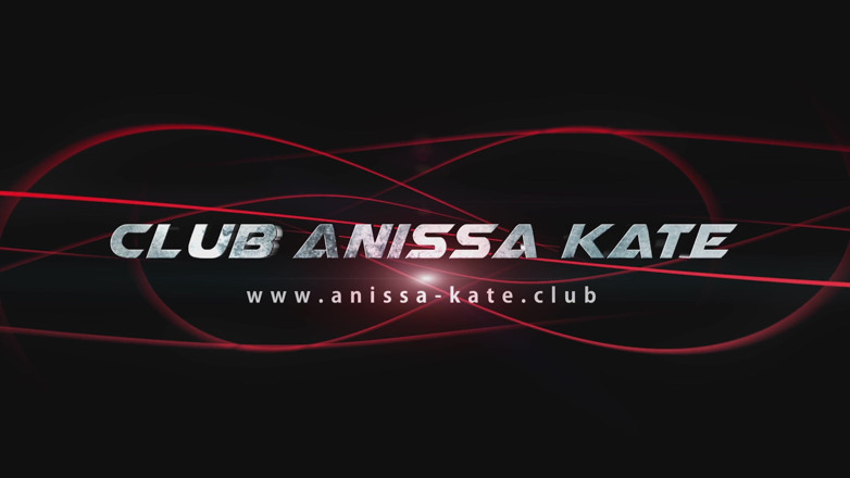 Club Anissa Kate: Espansione degli orifizi di Edifizi di Edogane Lopez.