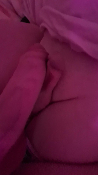 PrincessKitti3: 巨大なペニストランスサイズと小さいペニストランスの比較