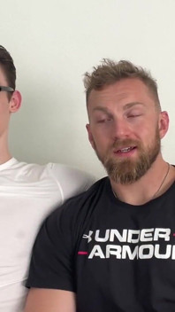 GayHooplaのベテランブライスベケットは、ファックする方法をキングスレークロスに見せる