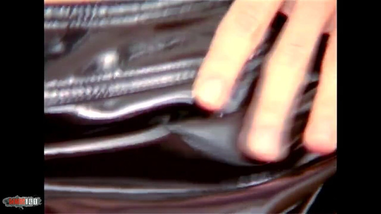 MMM100: Катя: Двойное проникновение для этой идеально округлой задницы