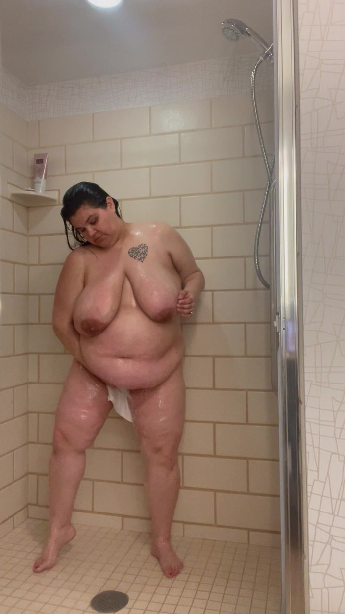 Raven Belle: 全身淋浴