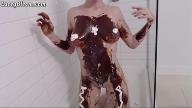 Lacey Bloom: Liveshow: söt, söt lacey 25:28