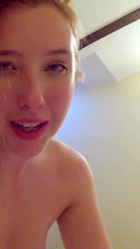 Squirt e creampie fatti in casa- Samantha Rone hardcore!