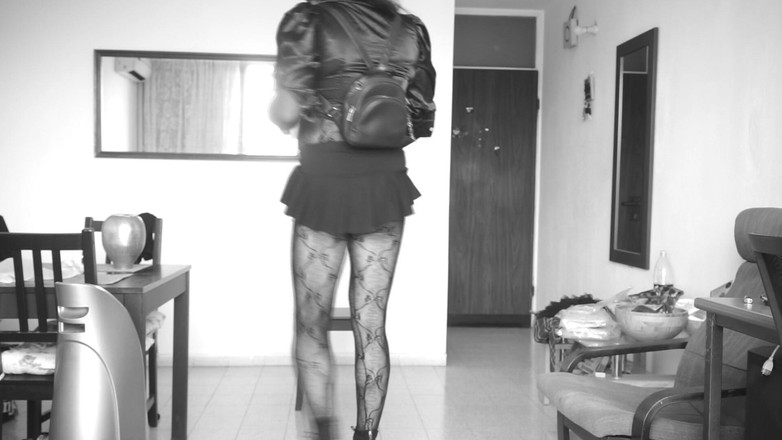 Voyager: Pakaian super seksi.