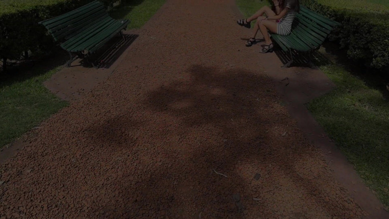 Katty West: Estudiantes seducen a chicos en un parque público y se...