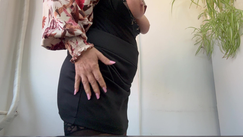 Step Mommy: Hot Sexy Stepmom Takes Out Her Big Tits, Shows Her...