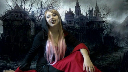 Goddess Misha Goldy: Seja dominado por vampiro perigoso