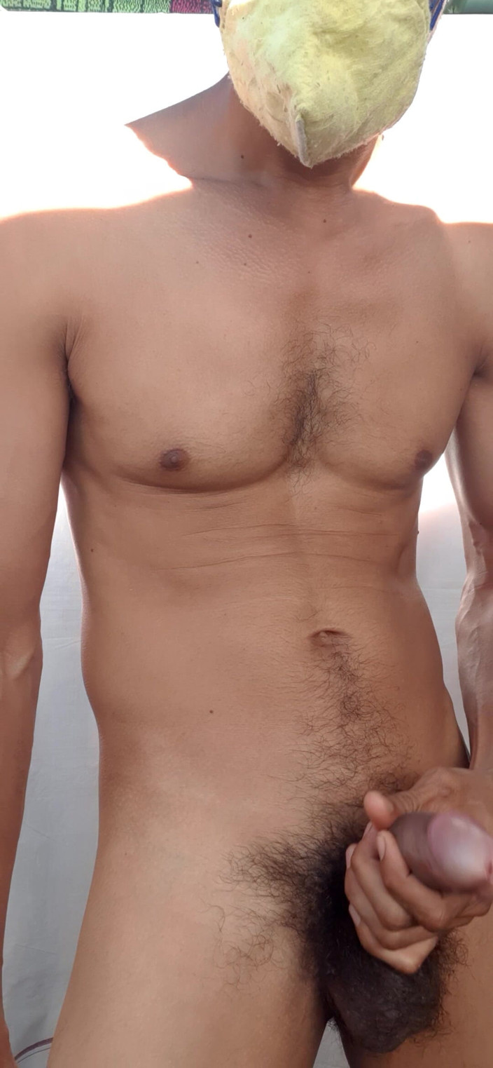 Che: Boşalma yarak elle muamele Hintli anne