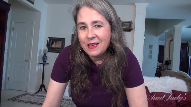 Aunt Judy's: Auntjudys - Your Mature Hairy Stepauntie Grace Wants to Masturbate With...