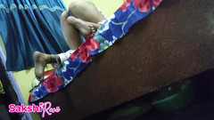 sakshi_raniii: Heiße indische freundin fickt zum ersten mal in meinem freundhaus,...