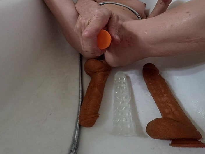 Lizzy Yum VR: Liz young vr 2025 dilate 洗澡成人玩具 37