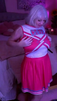 MILF Blonde