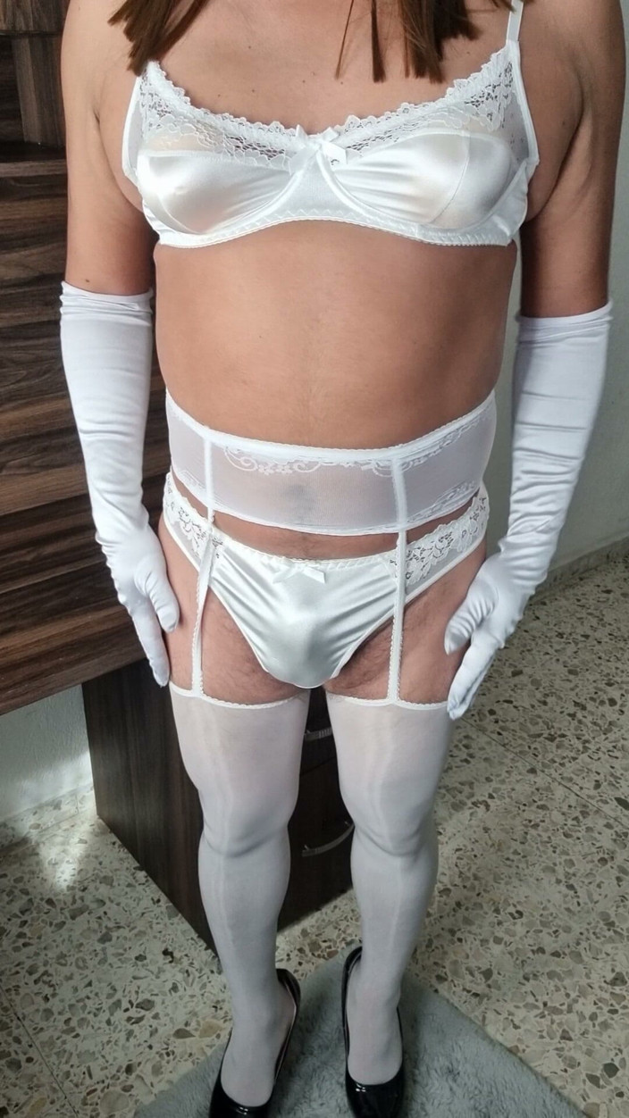 My panties: Белое бельё на свадебную ночь. Сисси, готова угодить своему мужчине.