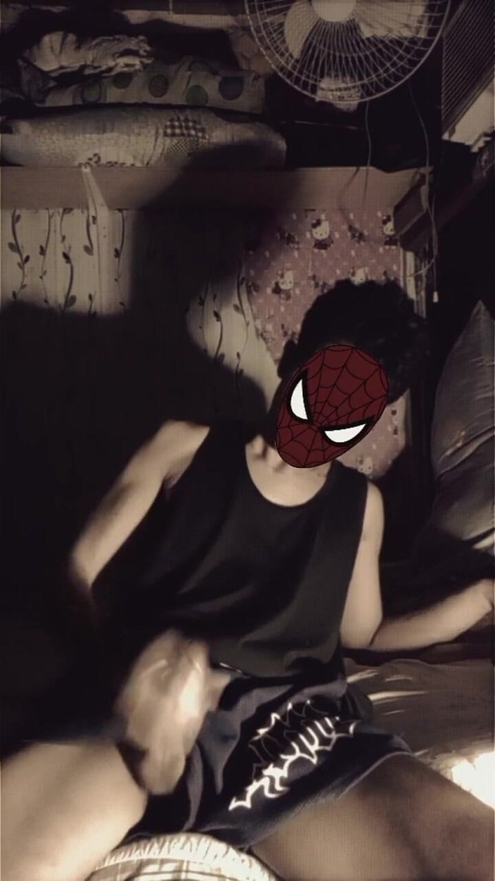 Sunflower Baby 69: Melancap Semasa Bersendirian Di Bilik