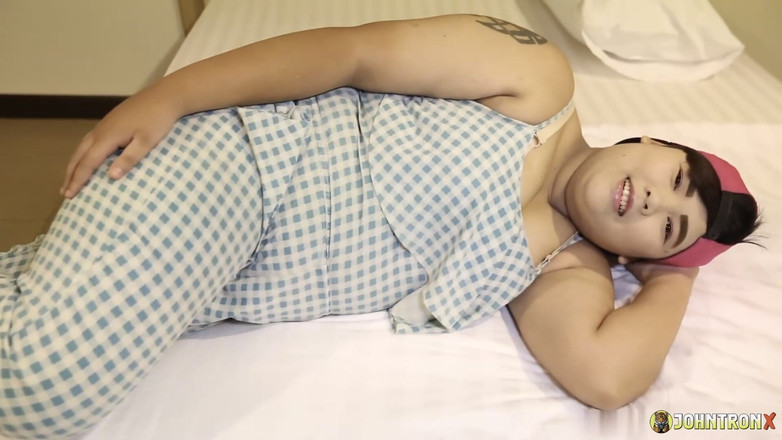 John Tron X: Johntronx - Chubby and Curvy Thai Girl Is Banged Hard and...