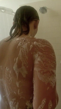 Nicci Taylor Takes a Sexy Shower