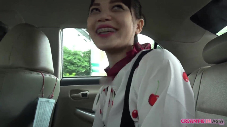 Creampie In Asia: Pancutan pada pepeknya dan menolaknya ke dalam dengan batang saya