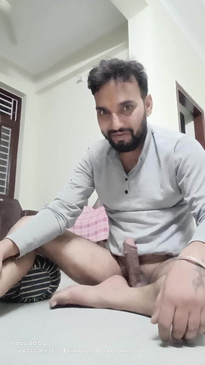 Rajasthani-old-lover: Masturbazione di un uomo indiano in bagno