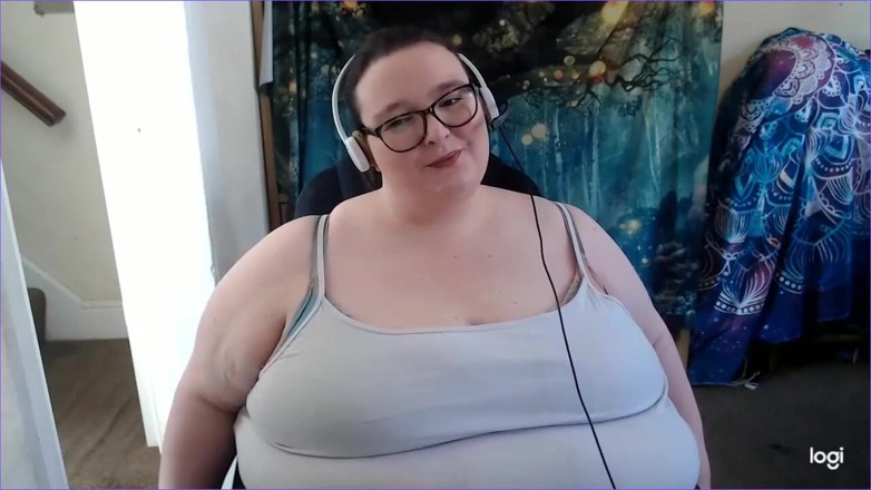 SSBBWLadyBrads: More donuts please boss