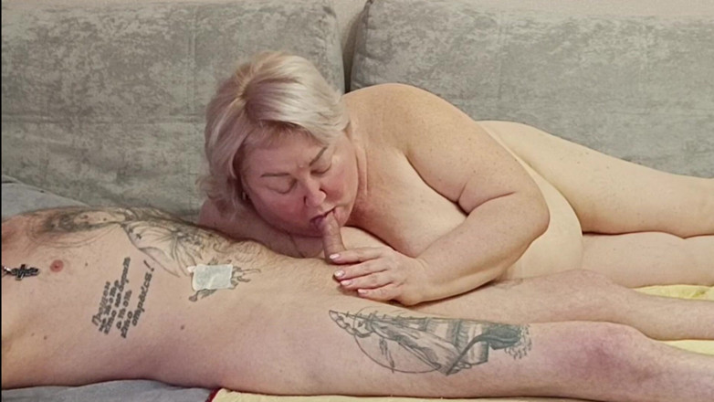 Zona901: Tiefer blowjob mit spermaschlucken # 6