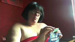Bbw Lucky: BBW lubi palić