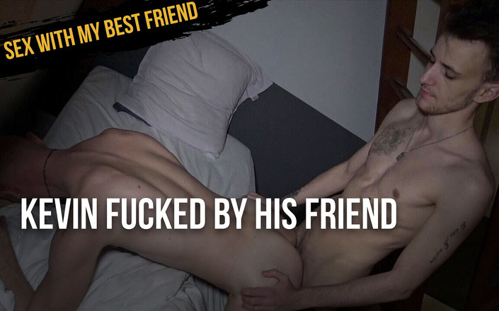 SEX WITH MY BEST FRIEND: Kevin dikongkek oleh kawannya yang lebih muda