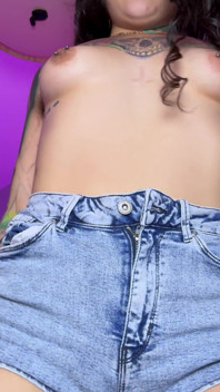The Dwarf-addicted Giantess Gets Horny and Asks for Anal Sex