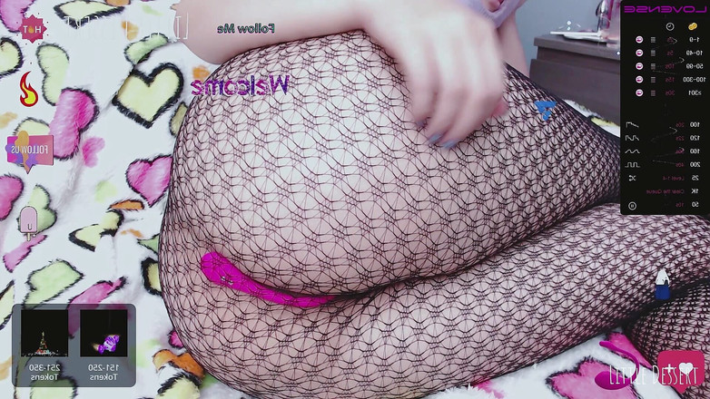 Little Dessert: Первое приватное шоу с маленького десерта перед камерой