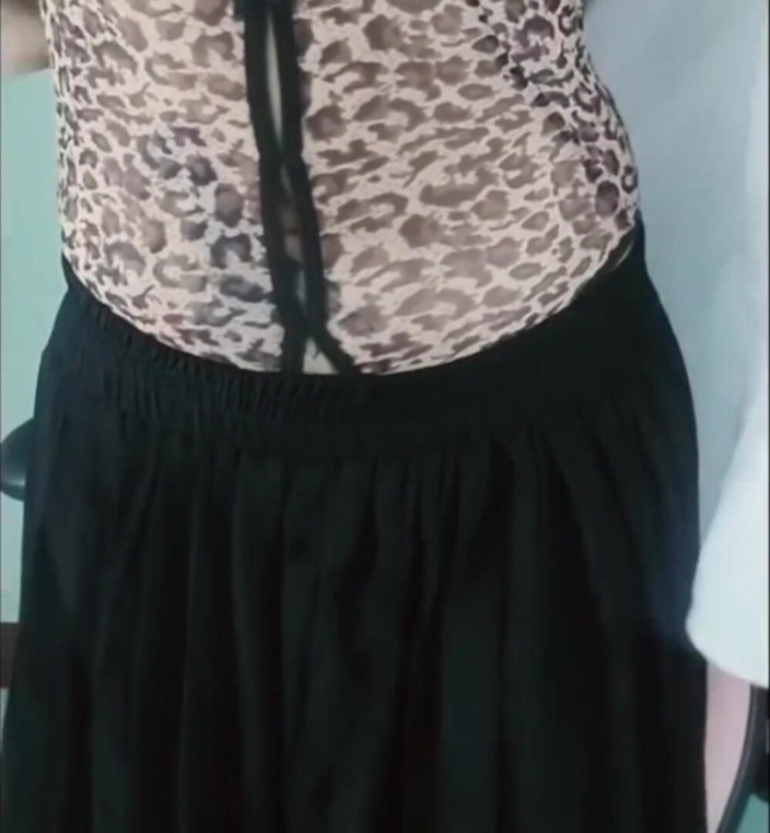 RealThaiSolo: Pelacur Thai dalam pakaian cetak leopard mempunyai dildo yang dimasukkan...