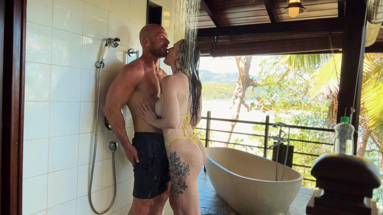 Johnny Sins: Exotic &amp; Steamy Shower Sex with European Model - Reislin