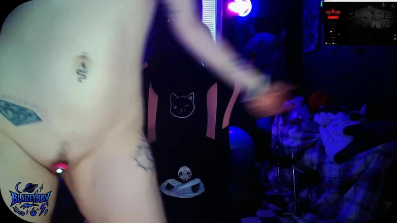 BlaizeyBBy: Twerking Tease &amp; Titty Fuck