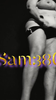 Sam38g Big Round Booty Doing Squats