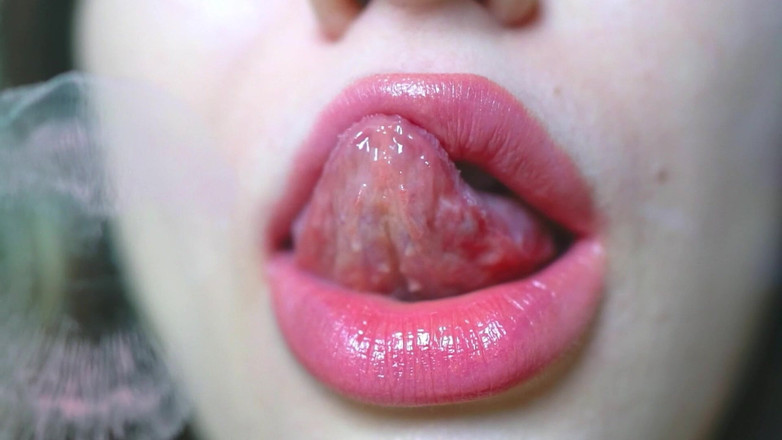 Rarible Diamond: Nude Juicy Kiss