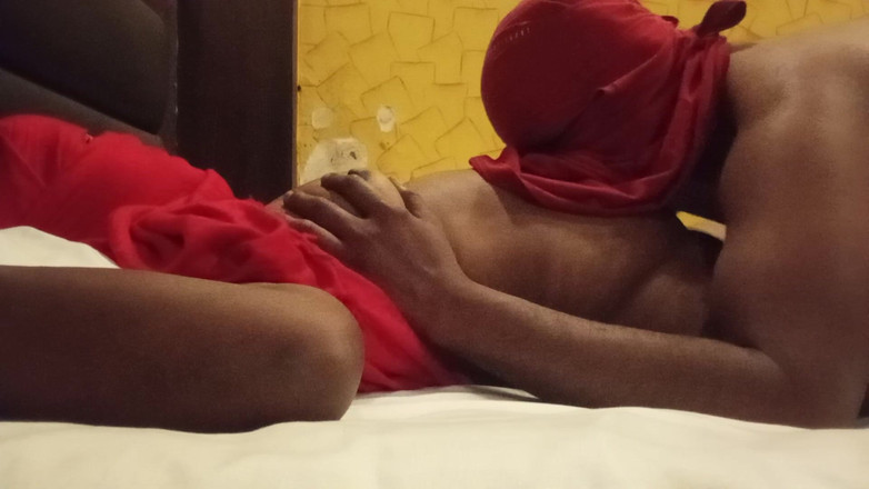 Your Shona: Sexo matutino con hermanastra