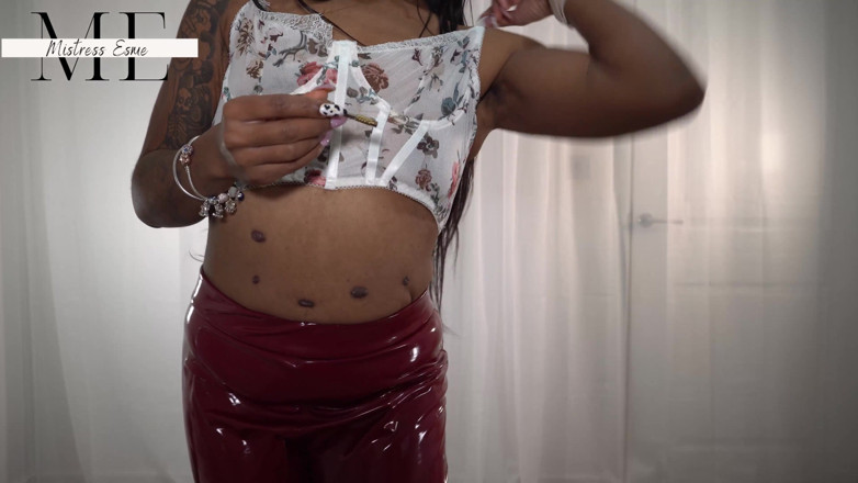 Mistress Esme: Seu pau é redundante