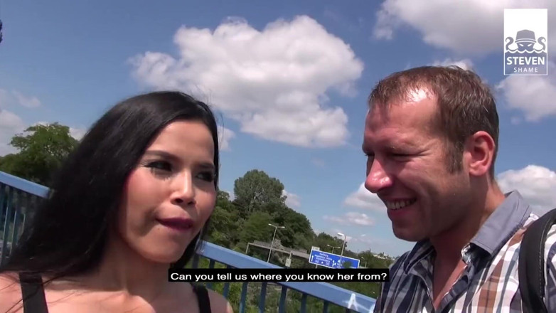 Steven Shame: Creampie di luar: Milf Asia digoda oleh batang besar Jerman