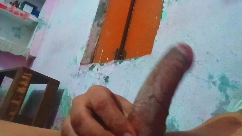 Luckky: देसी भारतीय बड़ा काला लंड हस्तमैथुन