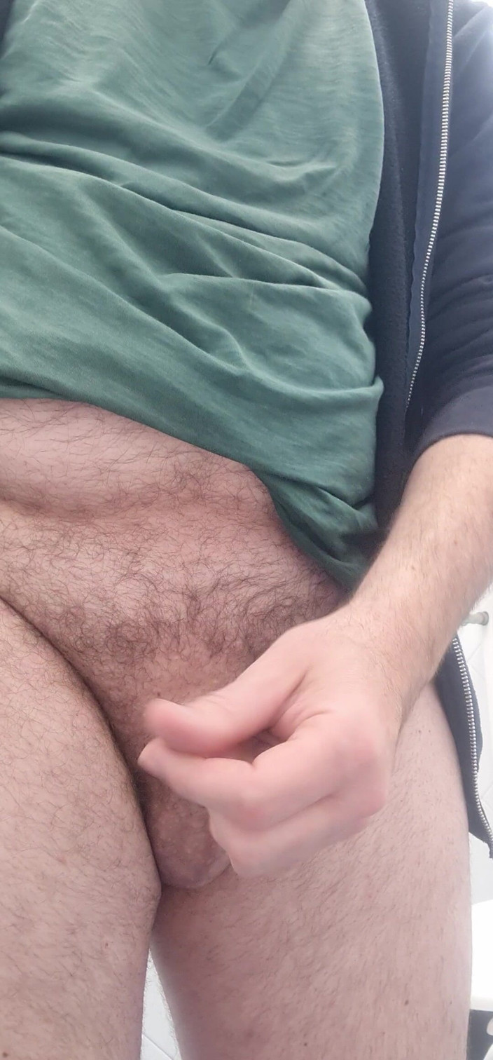 Mirko2589: 공중화장실에서 벌거벗은 모습