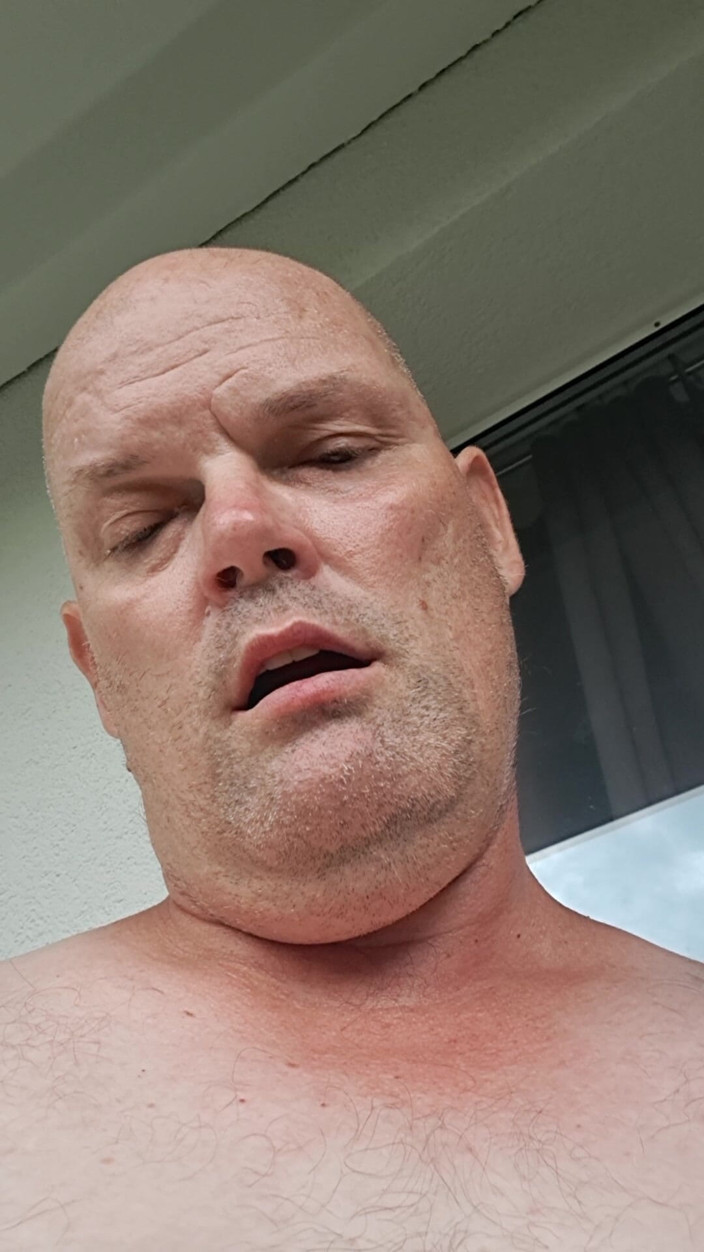 Fickspecht: Or Would You Rather Fuck the Slut on the Balcony?