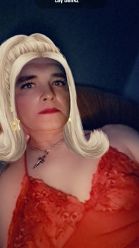 Djini Playing