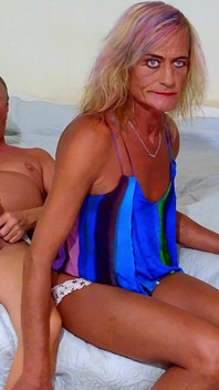 รายการเซ็กซ์สดล่าสุดบน Stripchat, Gigi และ Dave, คู่สาวประเภทสองกับผู้ชาย, มุมกล้อง POV, หลังเวที, เว็บแคมเซ็กซ์, 10.05.2025 Ep2