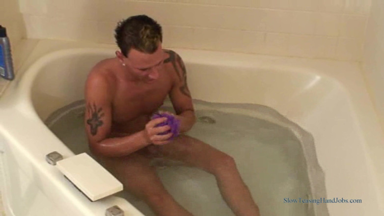 Wet Dream Men: Valentino - Koupel