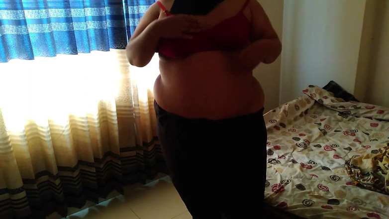 Aria Mia: Sexy gujarat tia com bunda grande fodida por vizinho
