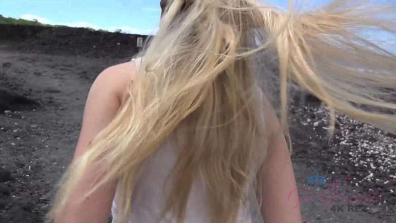 ATK Fans (Girlfriends): Hawaii'de sanal tatil Scarlett Sage 2/6